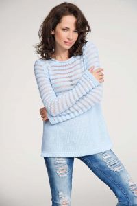 Light blue pull over sweater with lace knit